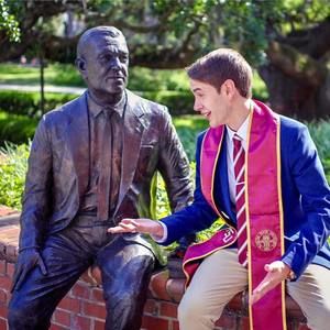 Meet your Posher, Tanner